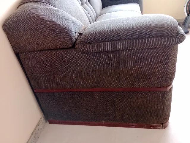 Sofá 3 lugares - Foto 3