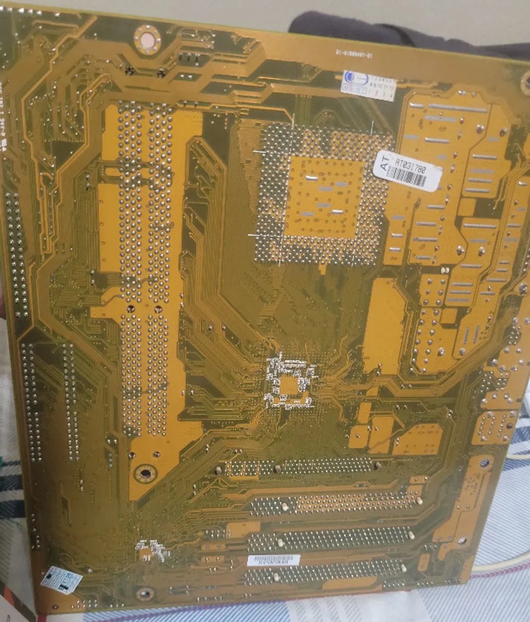 Placa Mãe Socket 462 WinFast + AMD Sempron 2400+ 1GB DDR + Cooler - Foto 3
