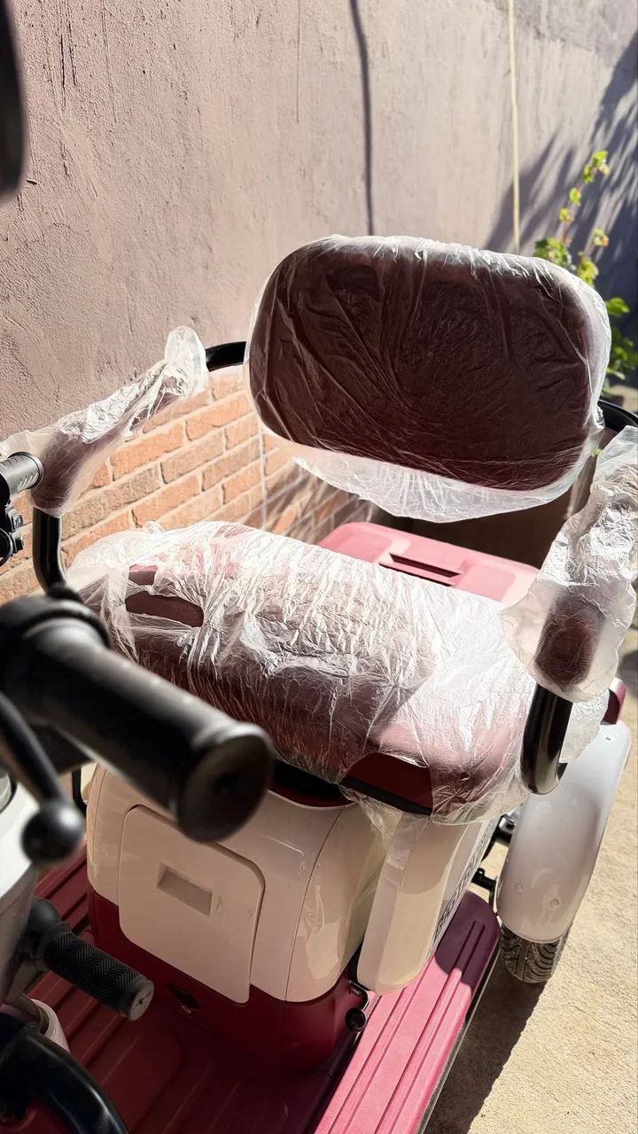 Scooter elétrica  BigTri  triciclo  Nova sem uso  - Foto 3