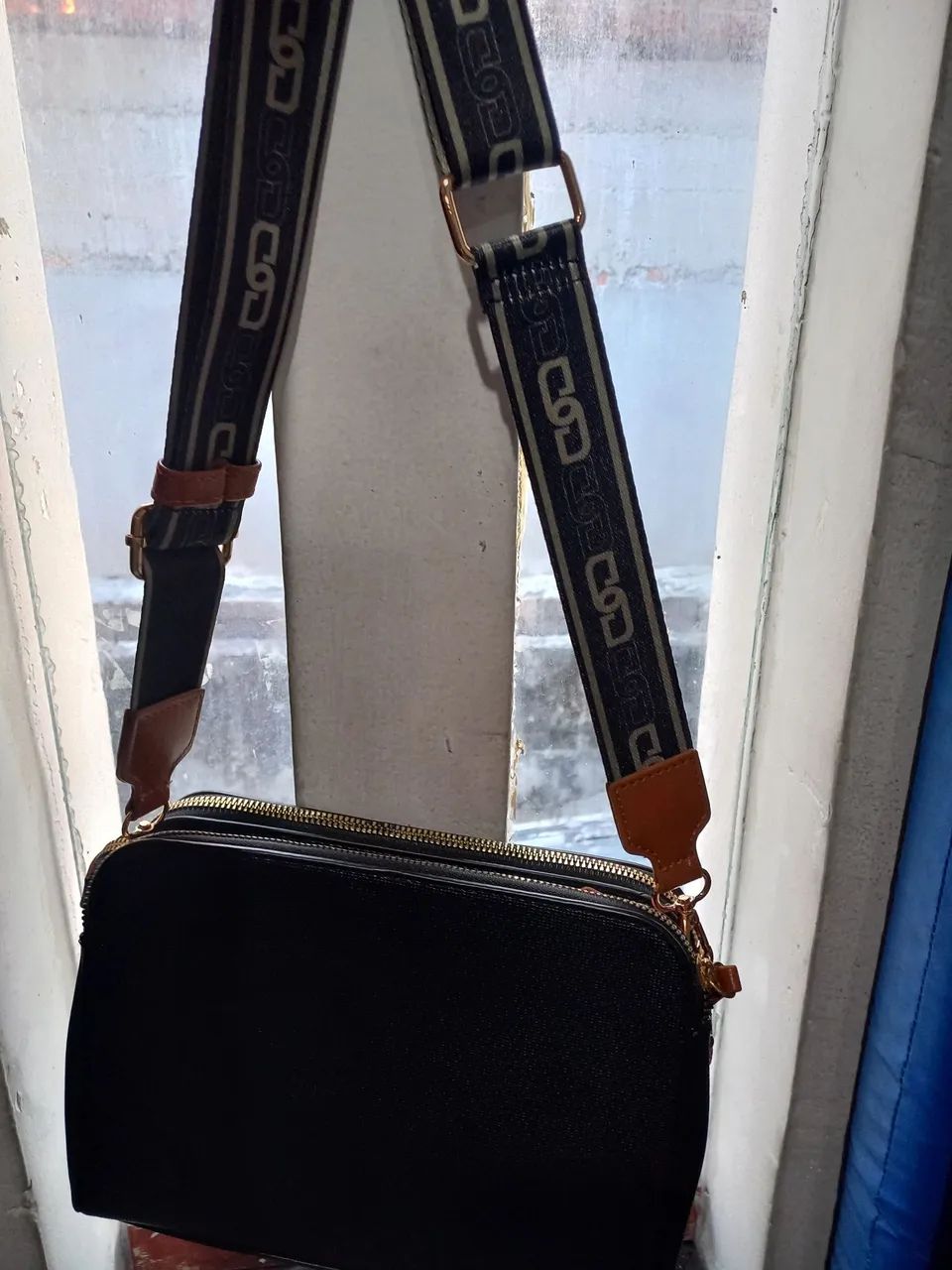 Linda bolsa de ombro.  - Foto 4