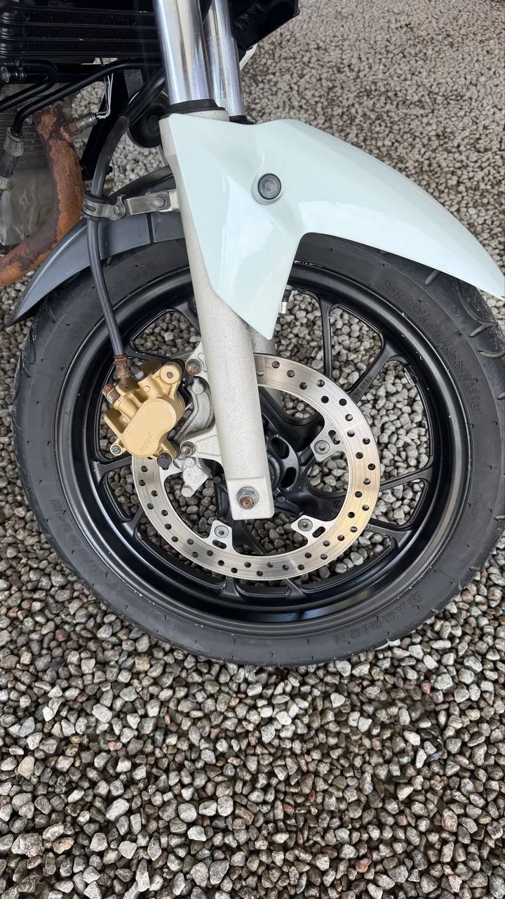 Honda CB250 Twister - Foto 3