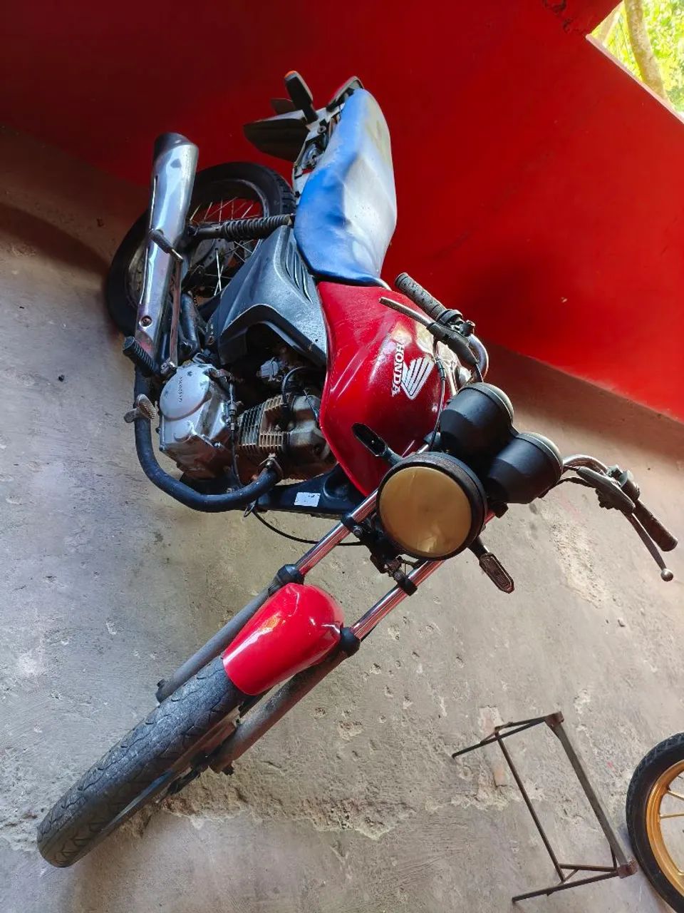 Moto cg Titan atrasada - Foto 3
