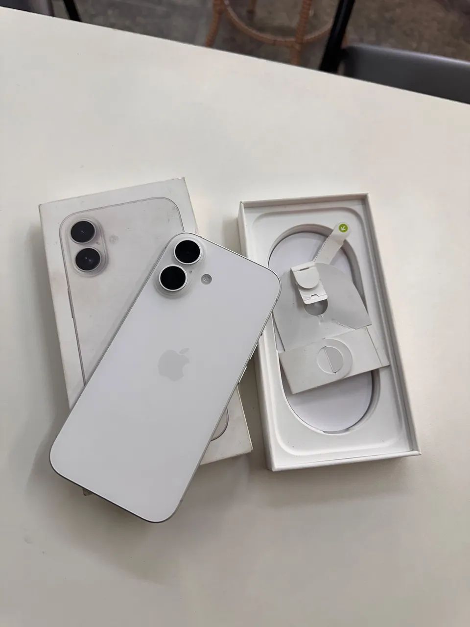 IPHONE 16 256GB garantia Apple 