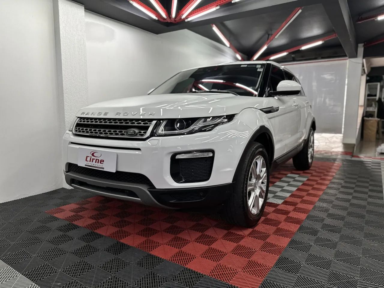Land Rover Range Rover Evoque SE 2.2 TB-SD4 2018