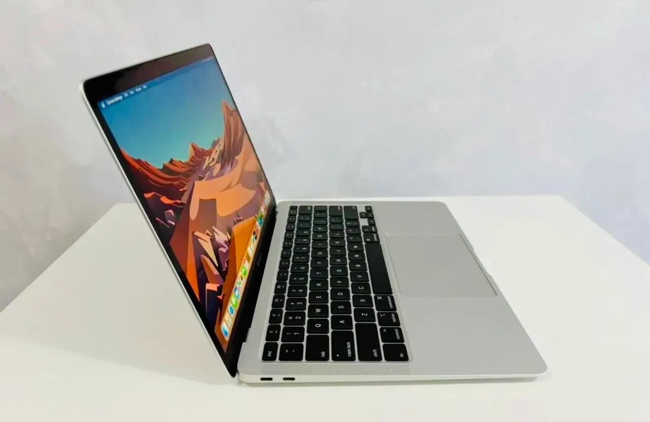 MacBook Air 13 com Touch ID - Notebooks - Recreio dos Bandeirantes