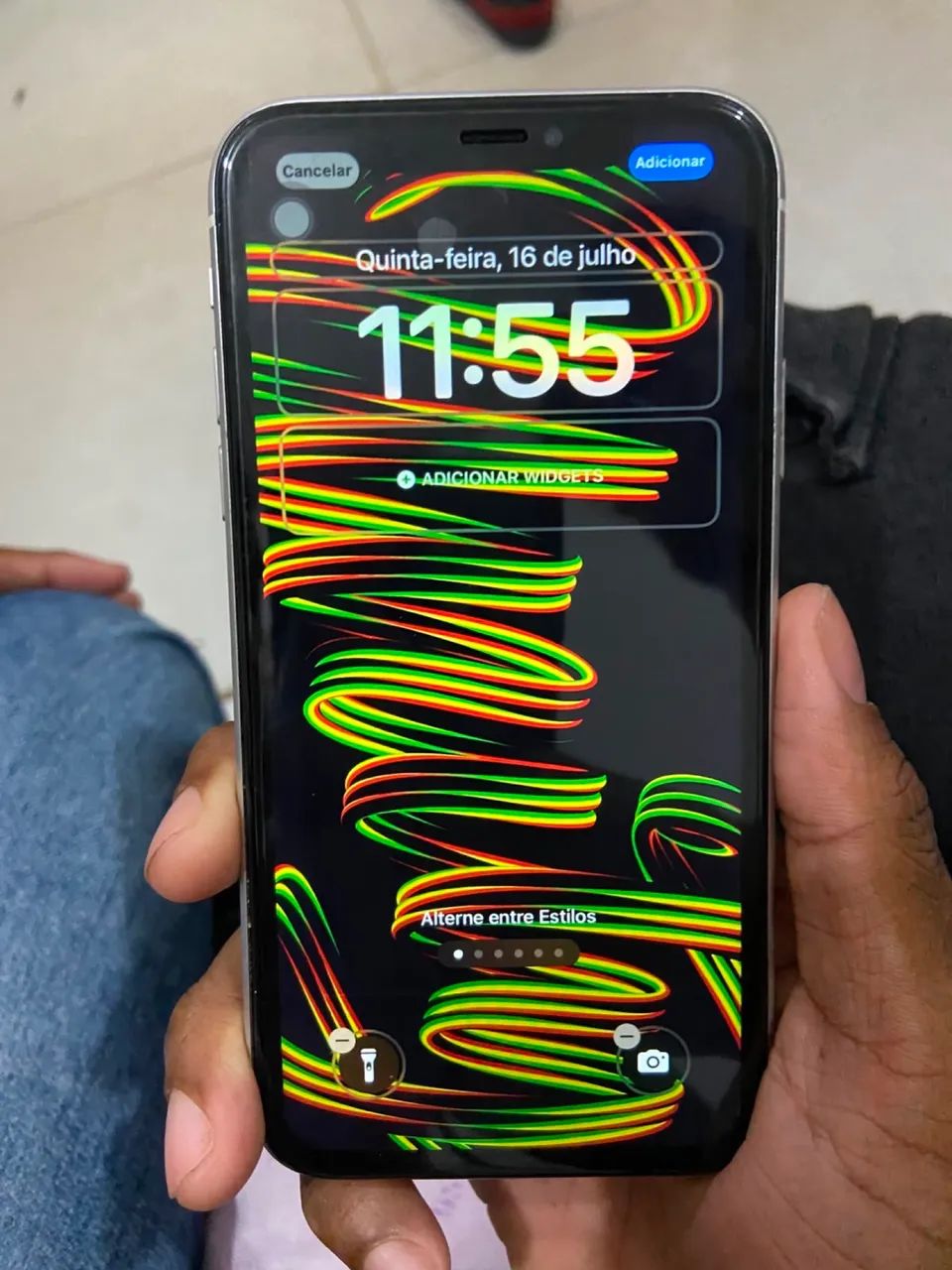 iPhone XR 