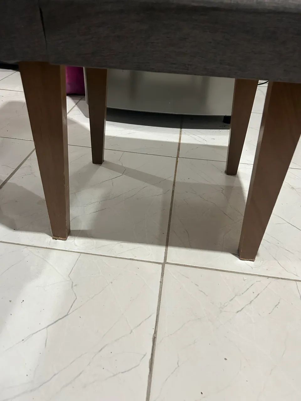 Mesa com 4 cadeiras  - Foto 4