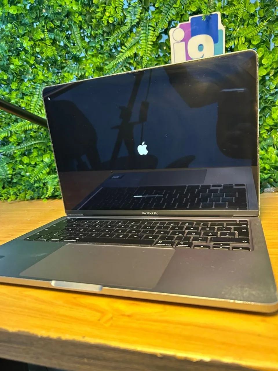 macbook pro 13 2020