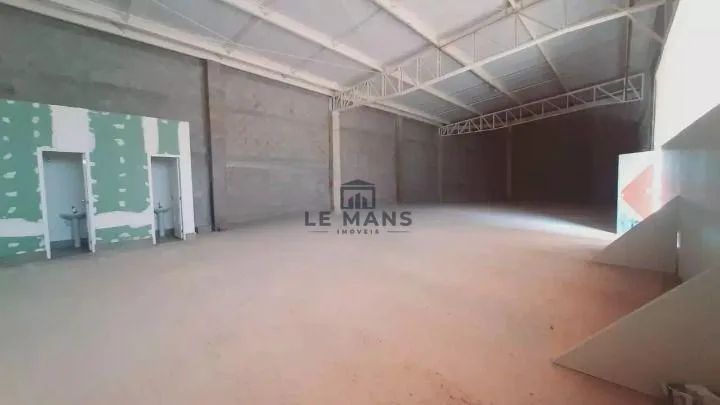 Salão para alugar em Piracicaba, Piracicamirim, com 239.74 m² - Foto 2