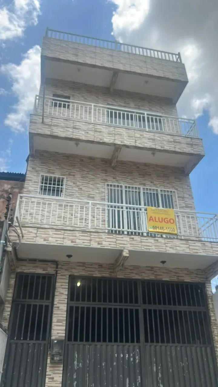 Alugo kitnet com 1 cômodo no Bairro Condor