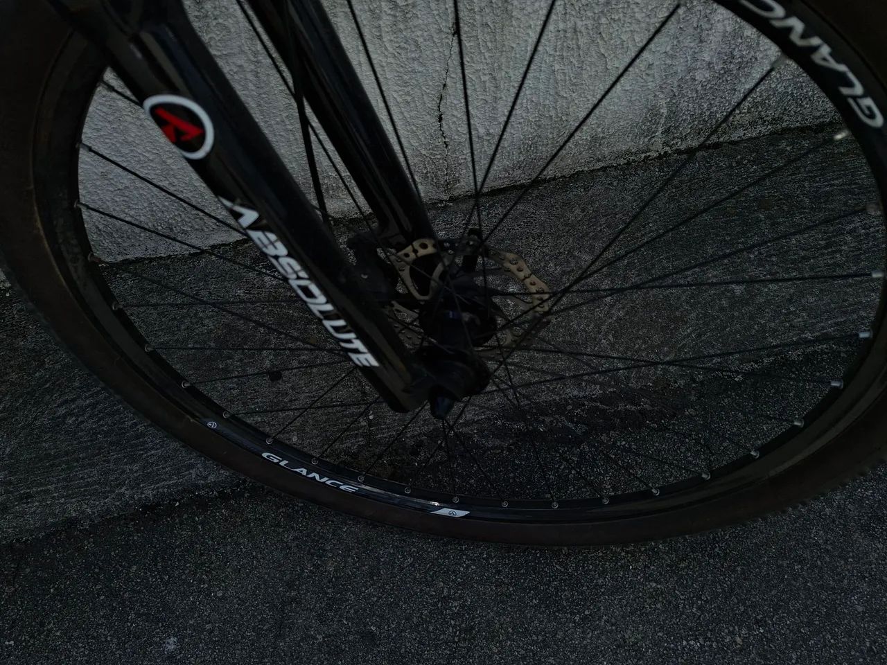Bicicletaria MTB 12v FIRST  - Foto 2