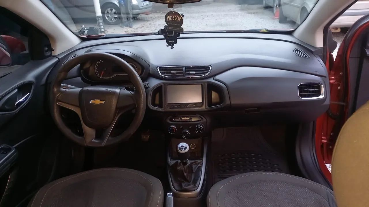 Chevrolet Onix Hatch LT 1.4 8V Flex Power Mec. 4P 2013 - Foto 2