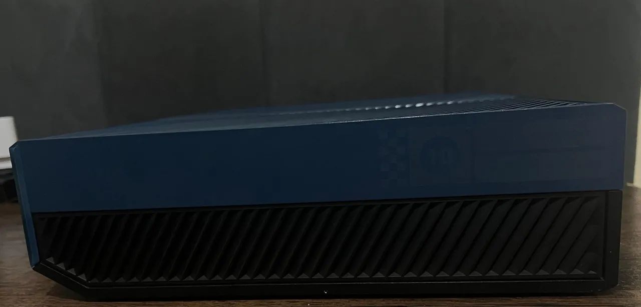 Xbox One Edição Especial Forza Motorsport 6 + 1 Controle e Bateria - Foto 4