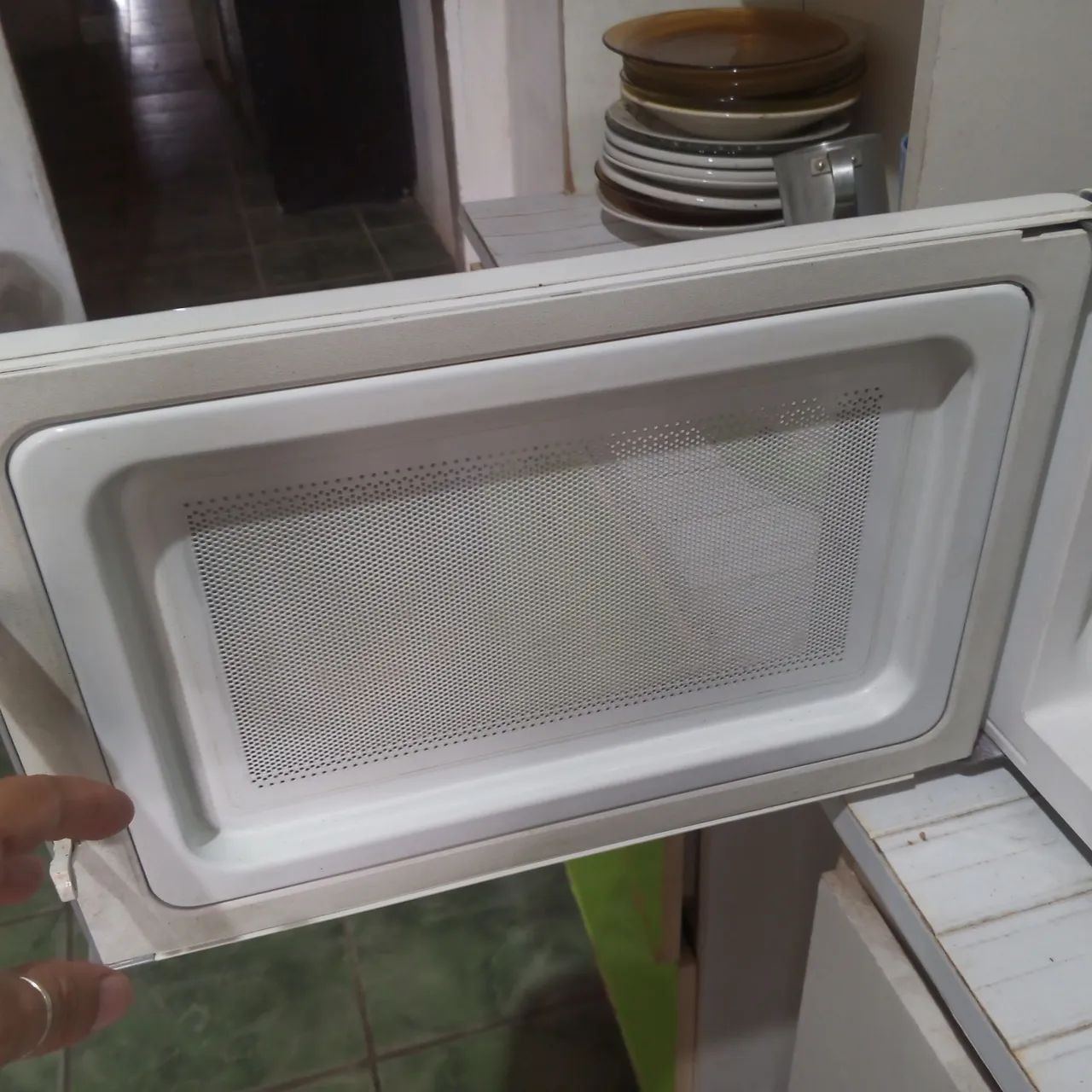 Microondas Britânia 20 litros  - Foto 4