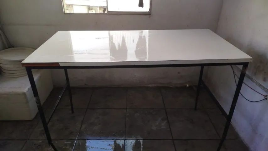 Duas (2) Mesas/Birô para escritório - Foto 2