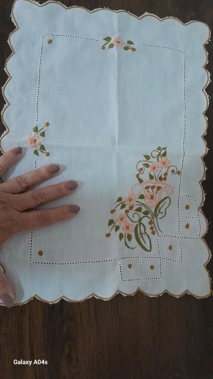 Toalhinha de enfeite 