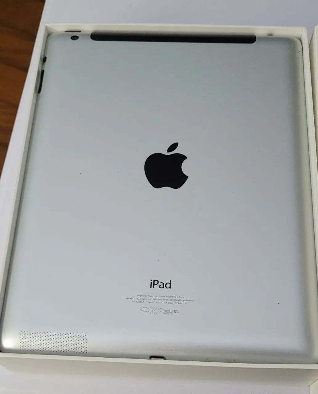 TROCO OU VENDO iPad 4 Wi-Fi/chip celular 64GB Mod A1459 com caixa, acessórios e NF  - Foto 2