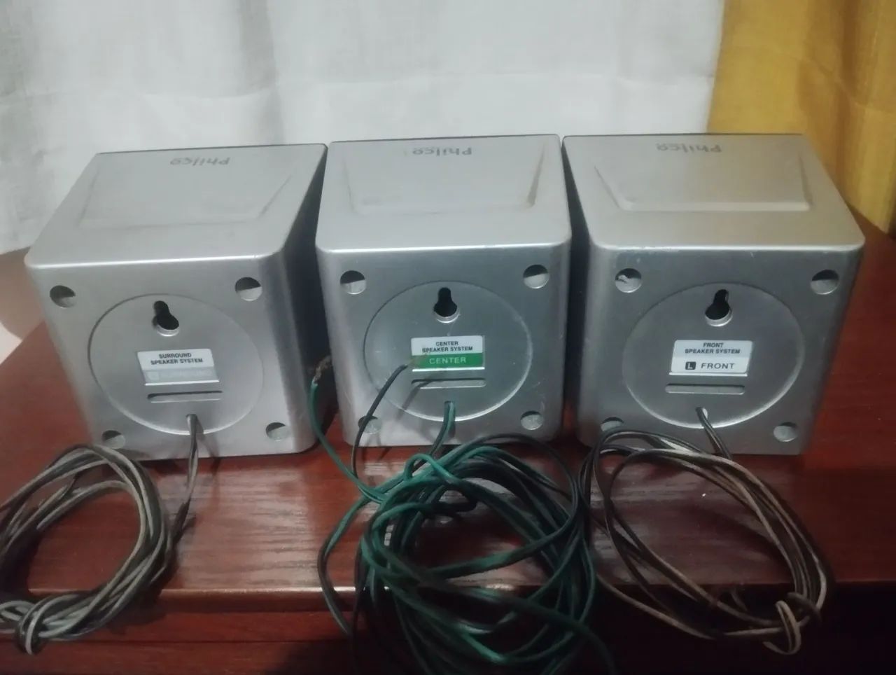 3 caixas surrond Philco  - Foto 3