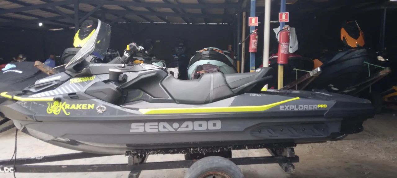 Jet ski explorer pro 230 estado de zero - Foto 3