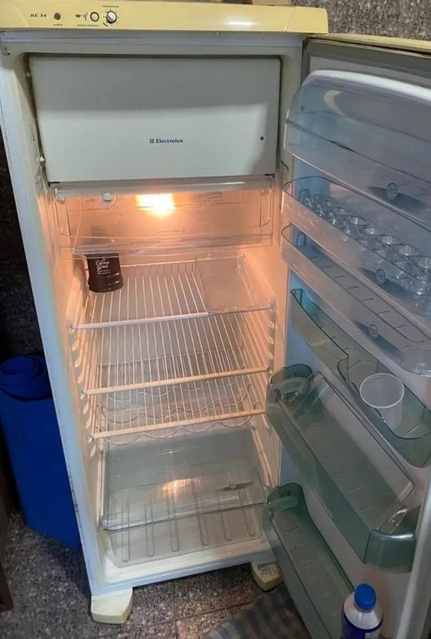 GELADEIRA ELETROLUX NOVA 