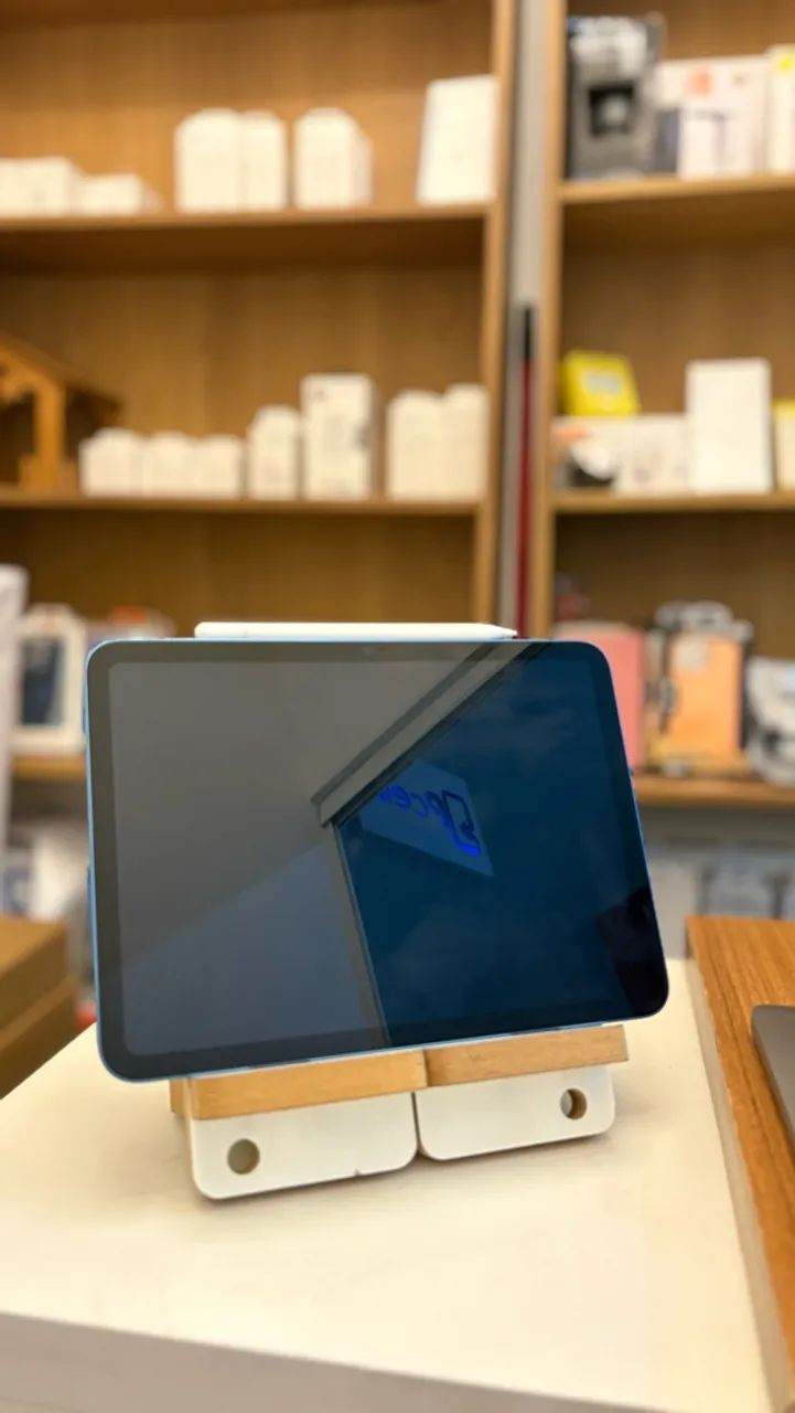 IPAD A16 128GB MAIS APPLE PENCIL USB-C ORIGINAL - Celulares e