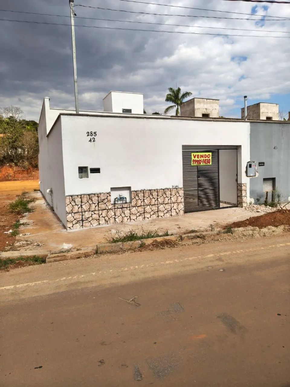 Excelente Casa em Mateus Leme/MG - Foto 2