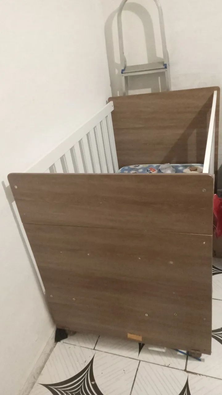 Vendo berço 400  reais - Foto 2