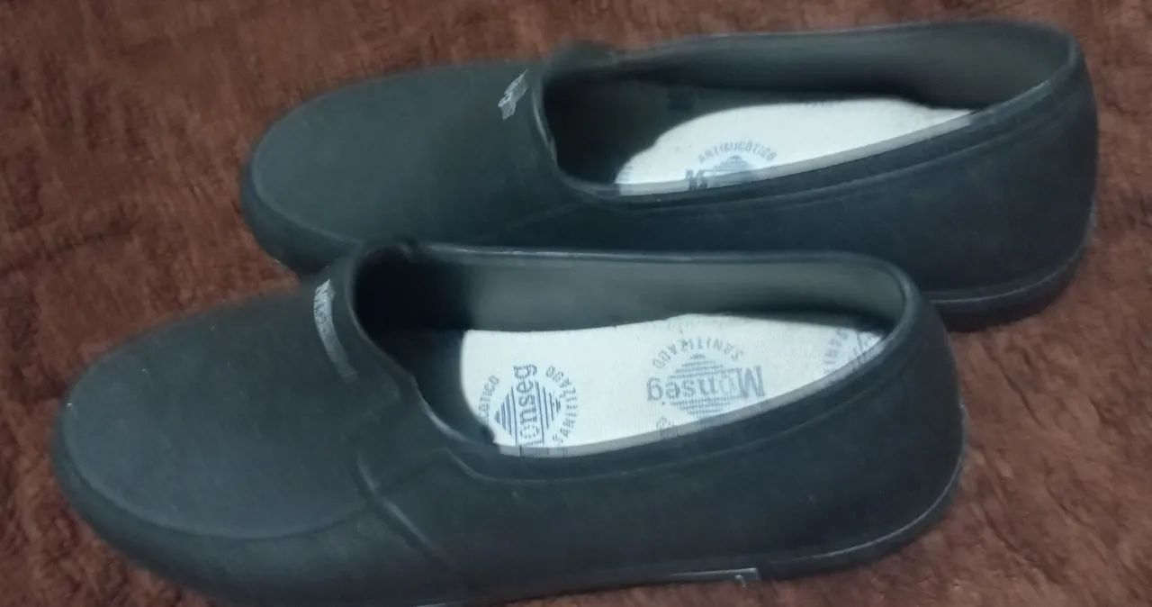 Sapato d borracha tam 39 - Foto 2