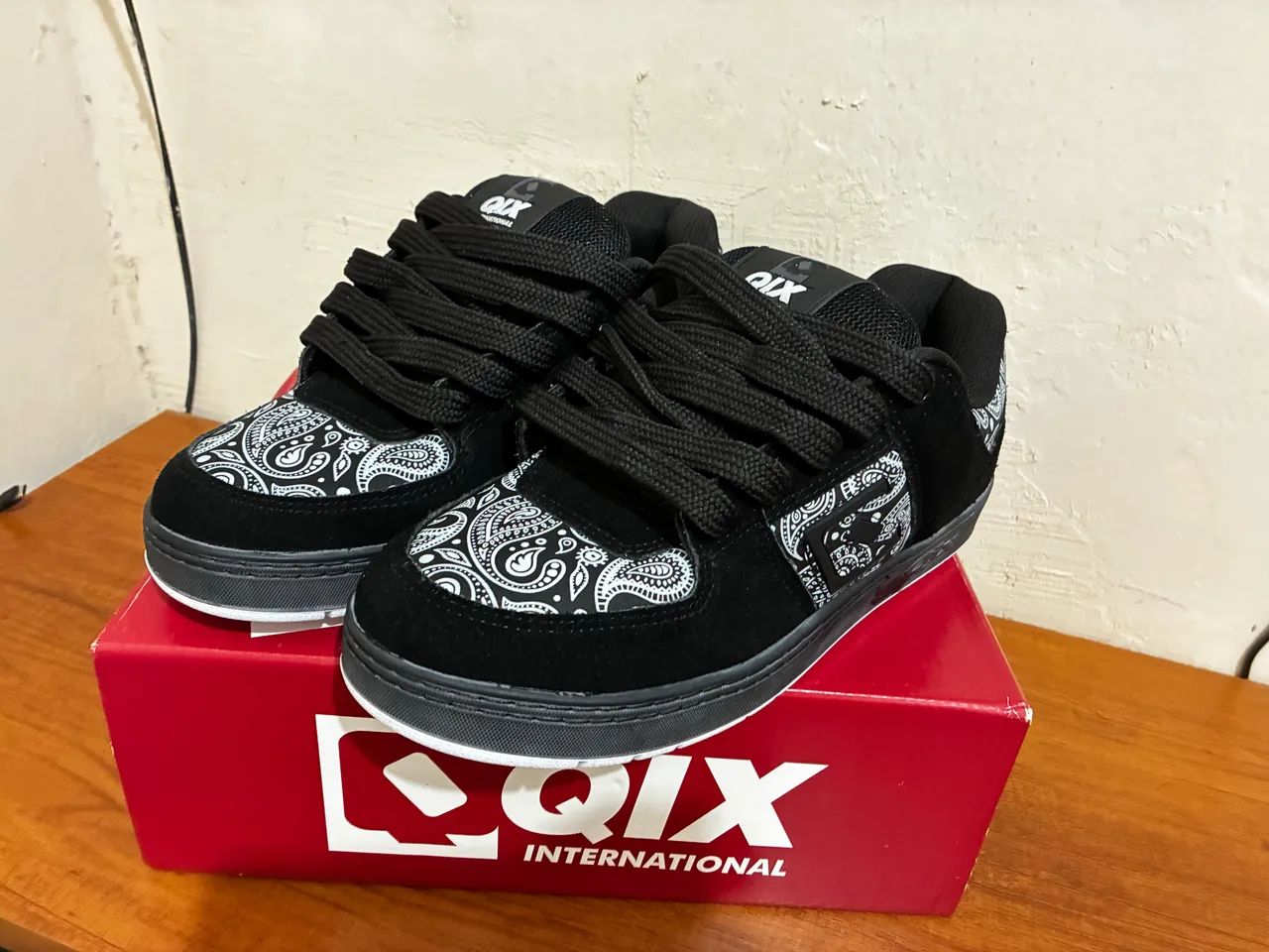 Tênis qix 90?s OG - Foto 3