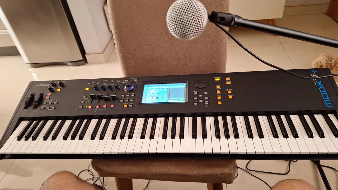 Yamaha Modx plus 