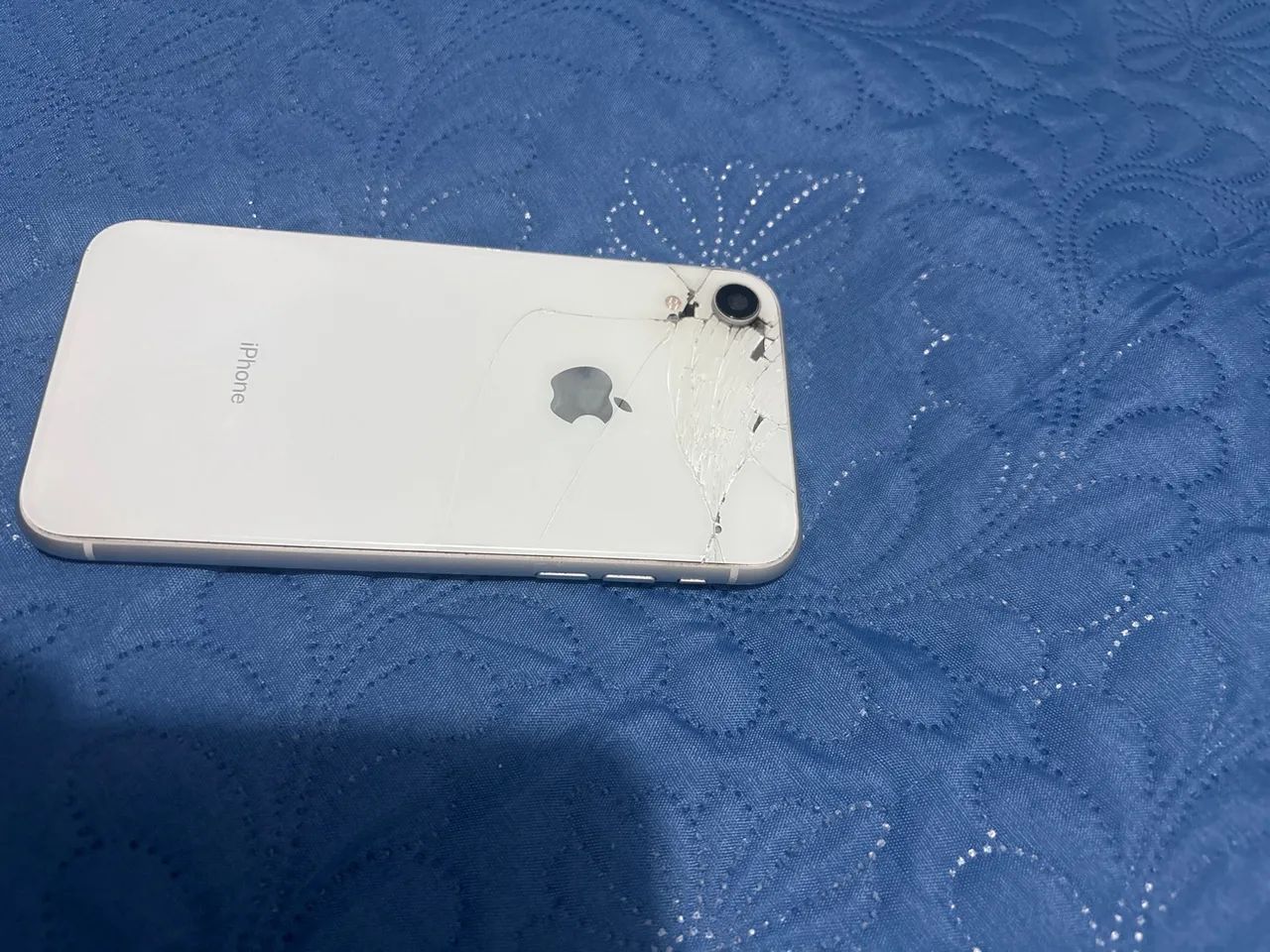 Iphone xr 64gb - Foto 2