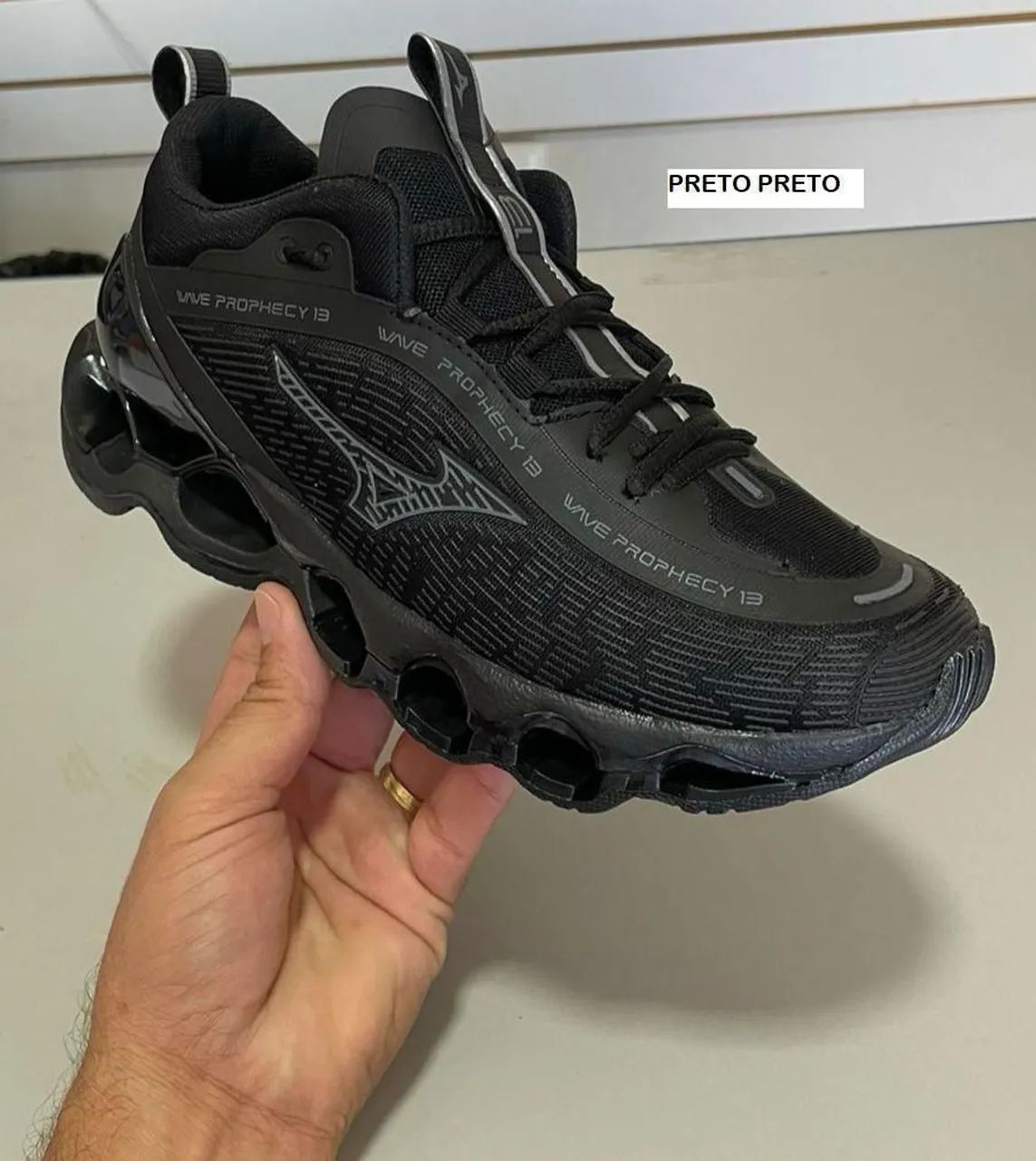 Mizuno Prophecy 13