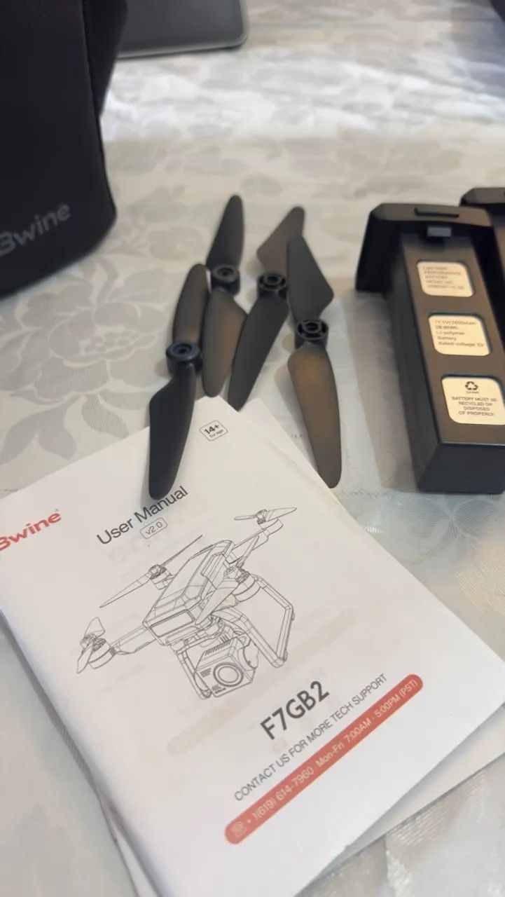 Drone Bwine F7GB2 Pro 4K GPS + Gimbal 3 Eixos + 3 Baterias e Mala