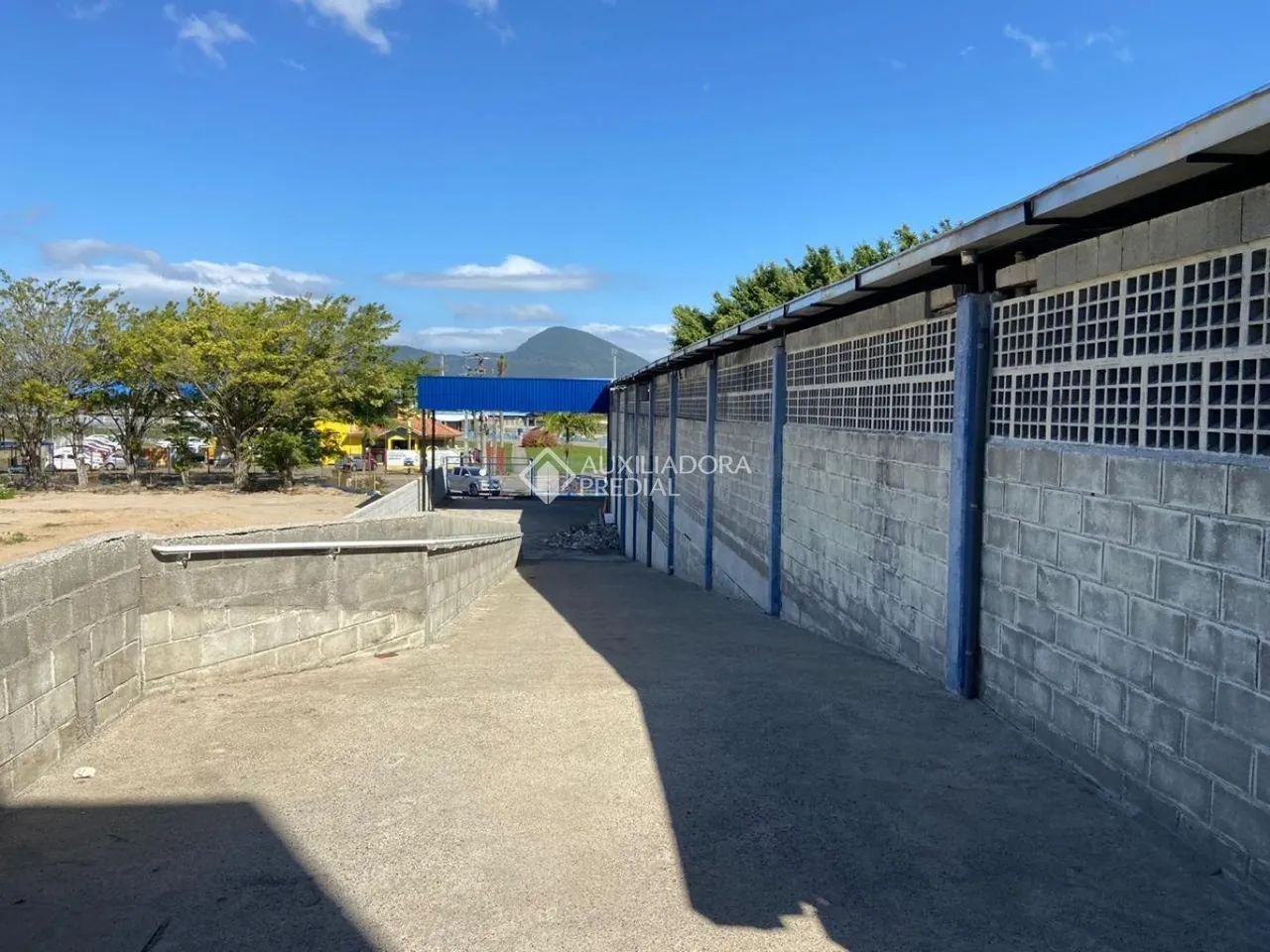 Posicionamento Logístico Estratégico para Operações de Comércio Exterior - Galpão Industri - Foto 4