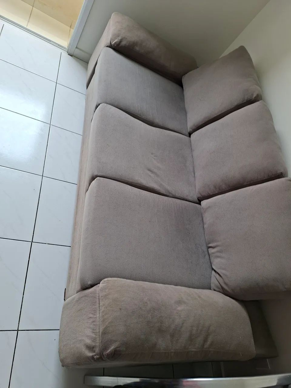 Sofá 3 lugares  - Foto 2