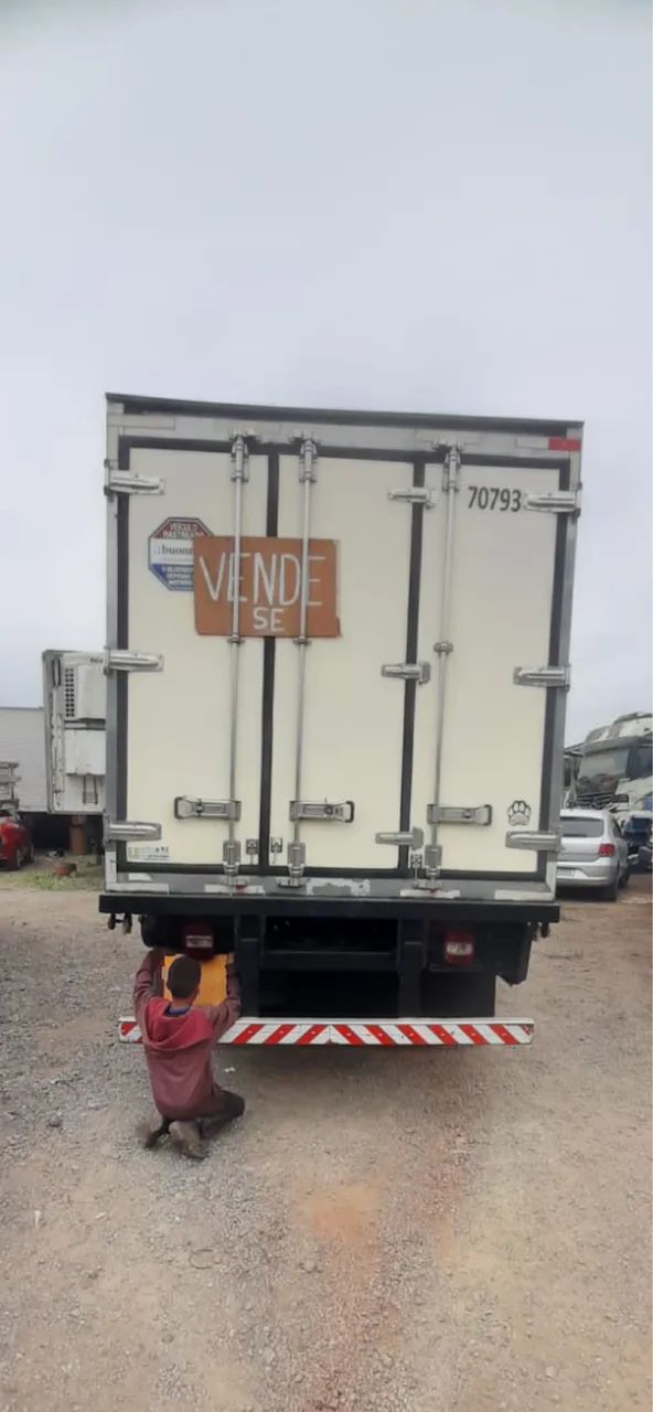 Ford Cargo 816 Ano 2014 - Foto 5
