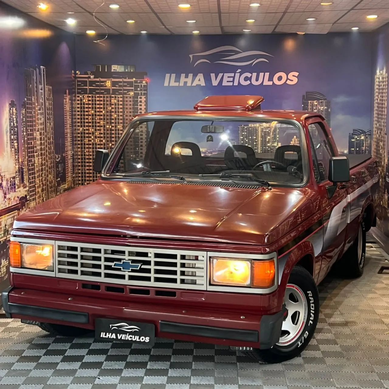 Chevrolet D-20 1990