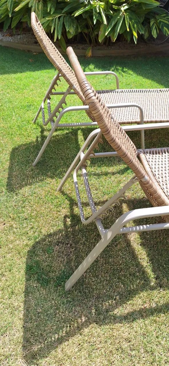 Espreguiçadeira de piscina - Foto 3