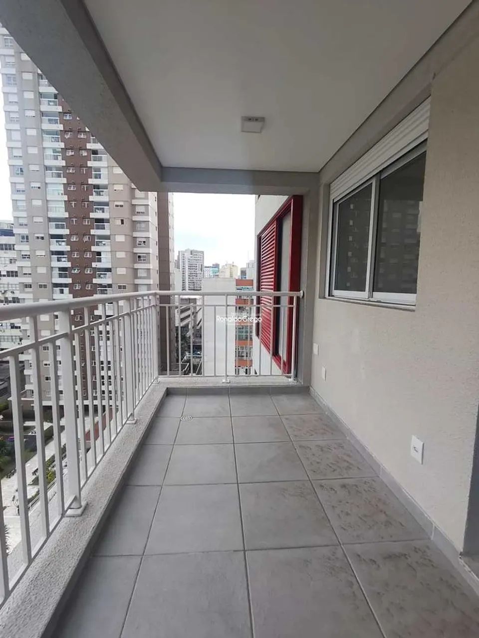 Apartamento entregue mobiliado e decorado