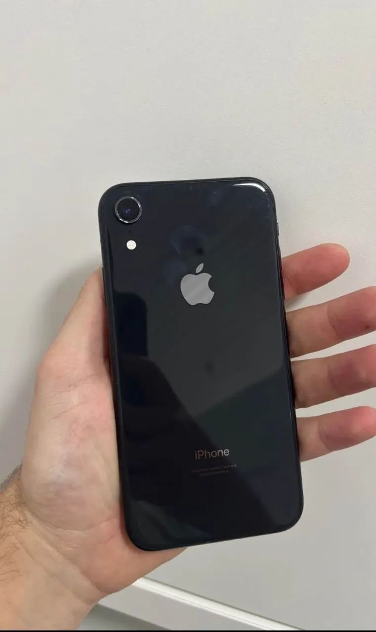 iPhone XR 128GB Preto  - Foto 2