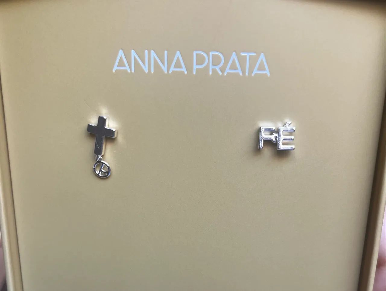 Brinco de prata mil 