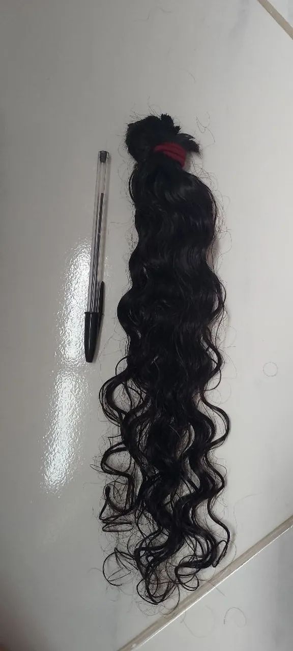 Cabelo cacheado virgem 
