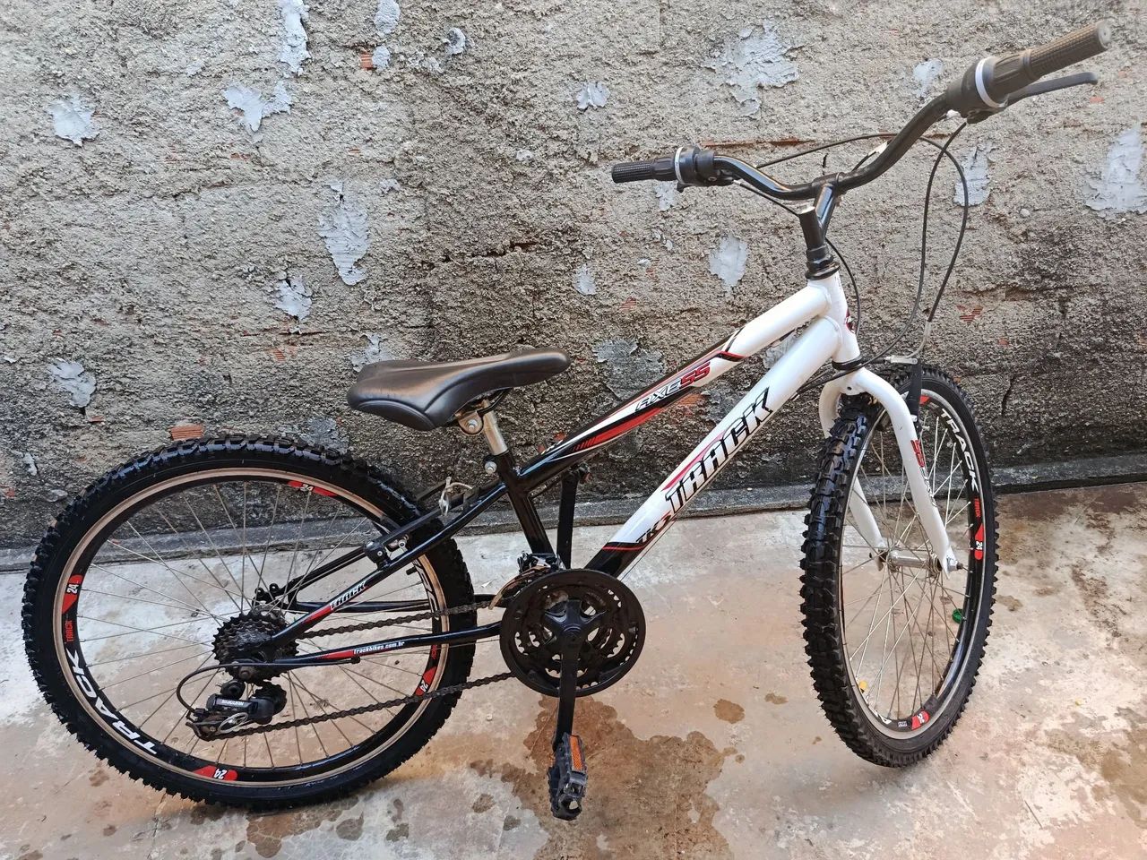 Vendo Bicicleta Track&Bikes Aro 24 