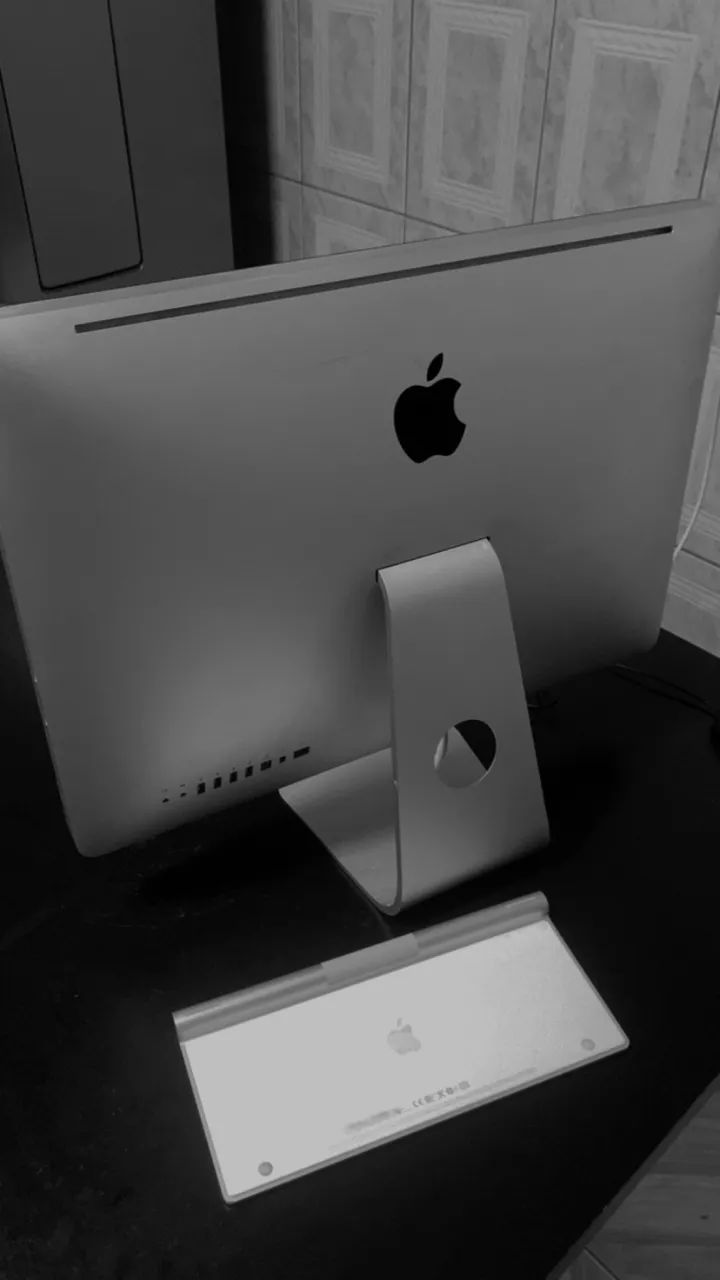 iMac (21,5