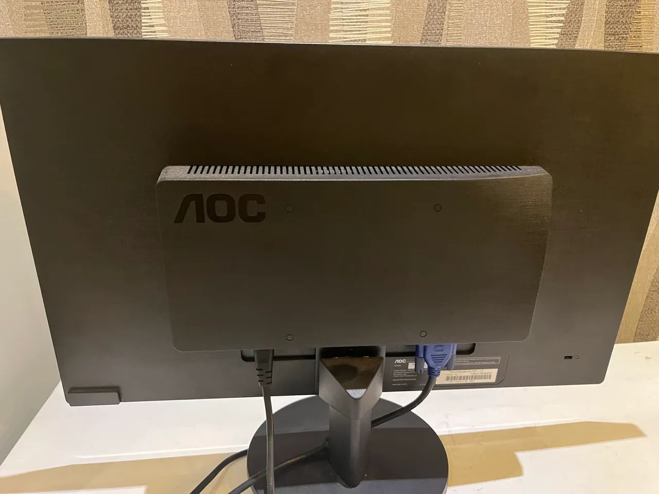 Monitor AOC E2070 19 polegadas  - Foto 2