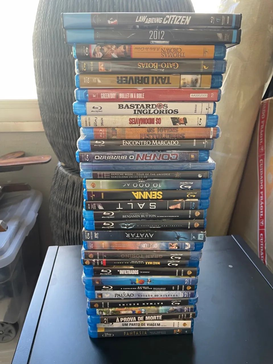 30 DVD Blu-Ray