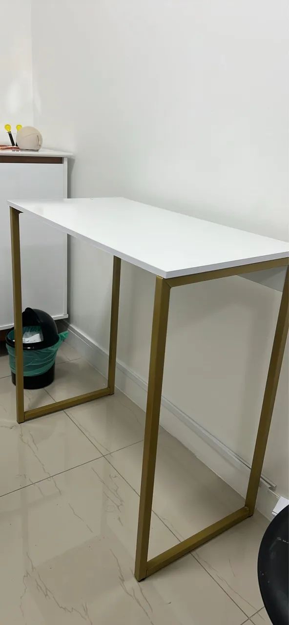 Mesa escrivaninha 
