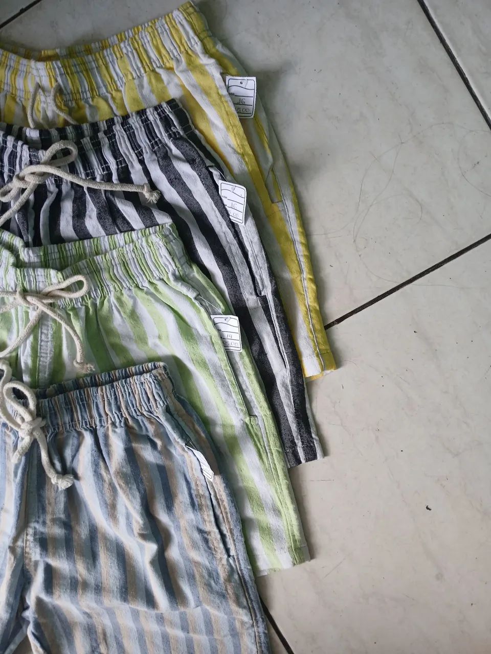 Short mauricinho tam 12,14,16 - Foto 3