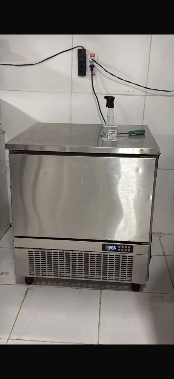 Ultra Congelador Ingecold