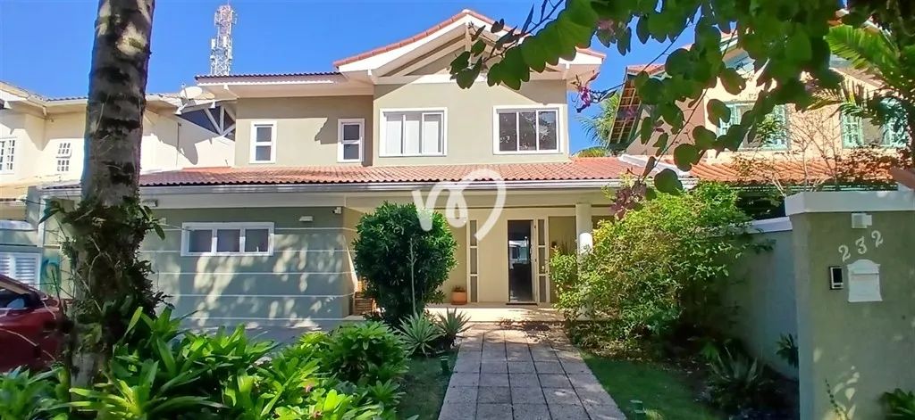 Luxo, Lazer e Sustentabilidade: Sua Casa Exclusiva no Condomínio SANTA MONICA PERSONAL, Ba